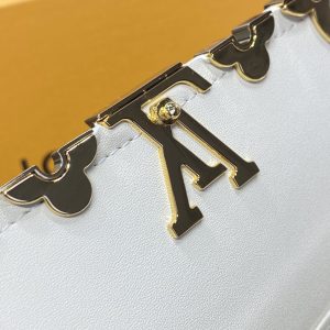 Replica Loius Vuitton Capucines Compact Wallet White - ultra-realistic fake designer tote