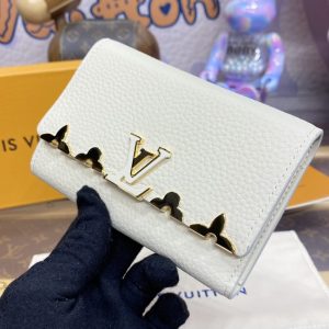 Replica Loius Vuitton Capucines Compact Wallet White - high-end fake designer purse