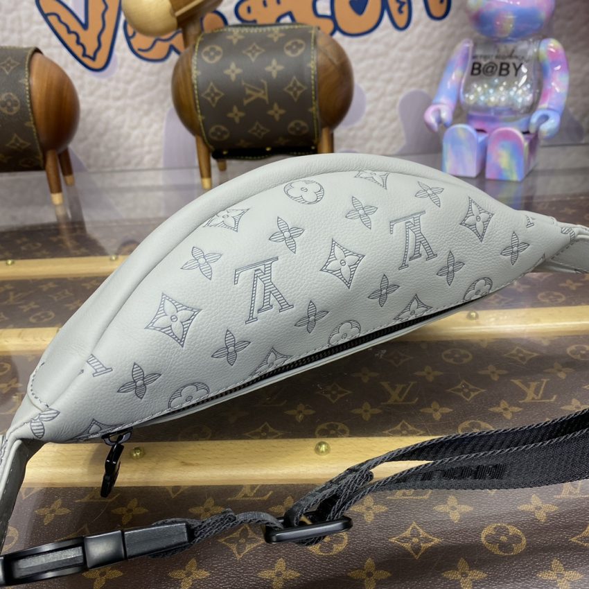 Replica Louis Vuitton Bumbag Discovery Grey - high-accuracy replica luxury purse