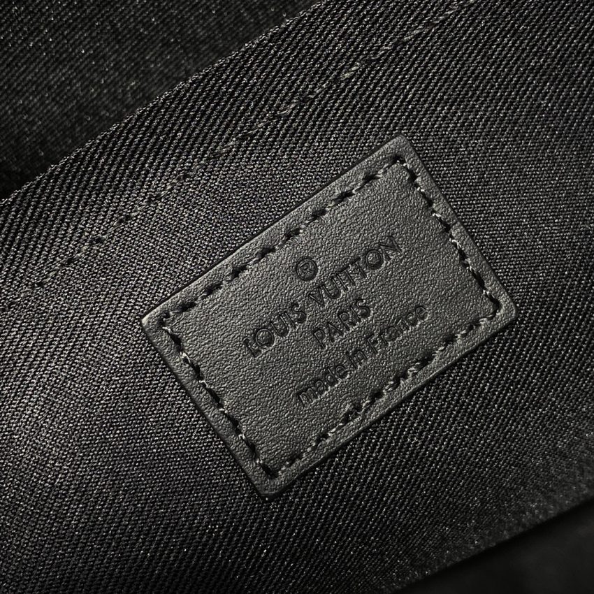 Replica Louis Vuitton Sac Plat 24H Black - high-quality designer bag clone