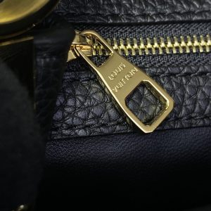 Replica Loius Vuitton Capucines Full Black - ultra-realistic fake designer tote