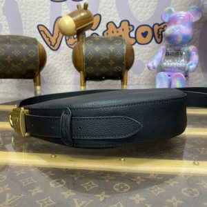Replica Louis Vuitton Bumbag Low Key Black - near-authentic luxury replica handbag