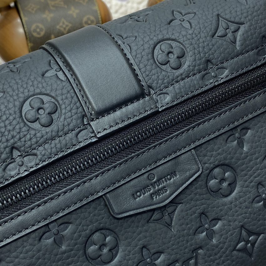 Replica Louis Vuitton S-Cape Messenger Full Black - top-rated replica designer bag