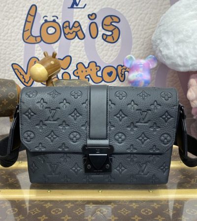 Replica Louis Vuitton S-Cape Messenger Full Black - elite superclone designer purse