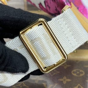 Replica Louis Vuitton Bumbag Rush - high-quality designer bag clone