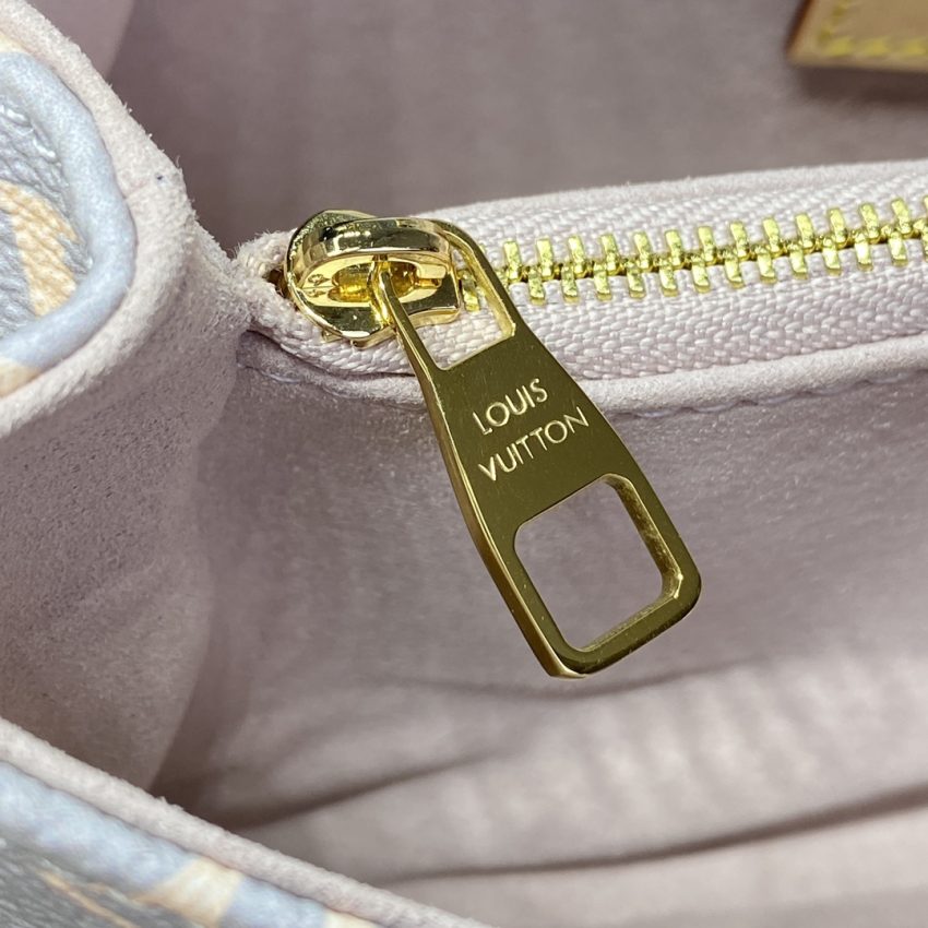 Replica Louis Vuitton Pochette Metis East West Grey - high-quality designer bag clone