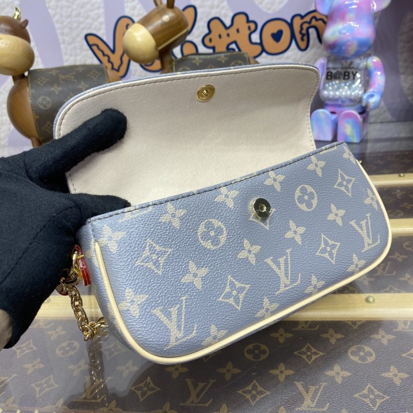 Replica Louis Vuitton Wallet on Chain Ivy Grey - 1:1 designer replica handbag