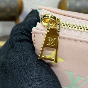 Replica Louis Vuitton Coussin Pink - ultra-realistic fake designer tote