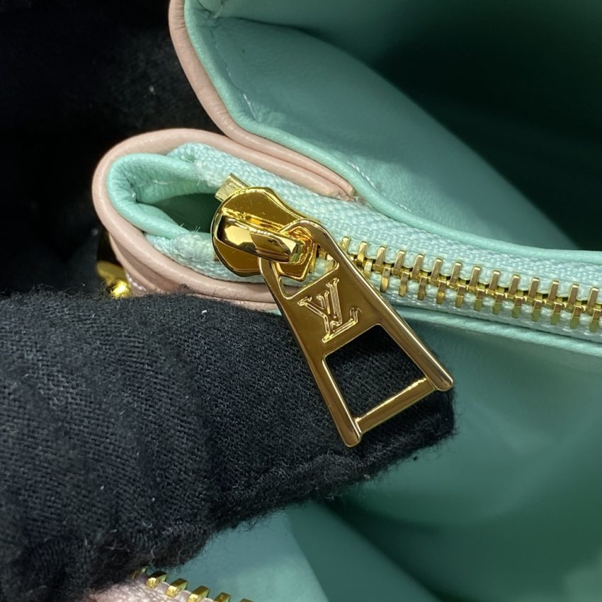 Replica Louis Vuitton Coussin Pink - ultra-realistic fake designer tote