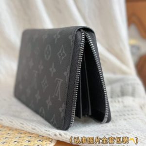 Replica Louis Vuitton Zippy Wallet Black - near-authentic luxury replica handbag