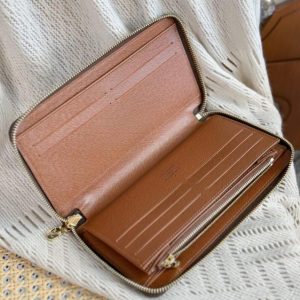 Replica Louis Vuitton Zippy Wallet - realistic designer-inspired fake bag