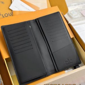 Replica Louis Vuitton Brazza Wallet Black Grid - high-quality designer bag clone
