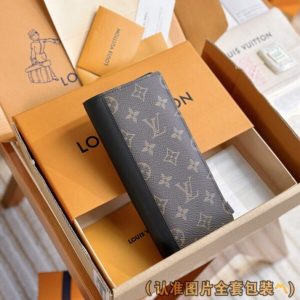 Replica Louis Vuitton Brazza Wallet - best-selling designer handbag dupe