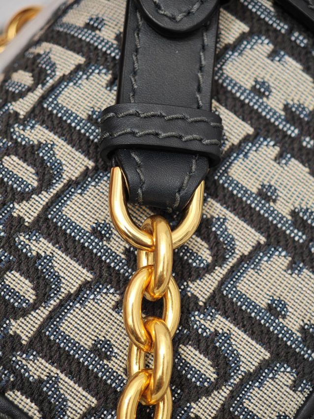 Replica Dior 30 Montaigne On Chain - premium-grade designer purse dupe