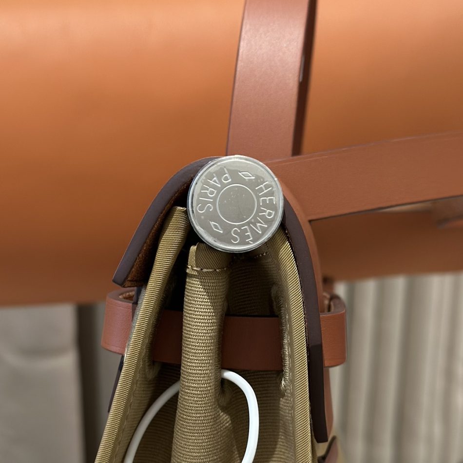 Replica Hermes Herbag 31cm Brown Canvas - realistic designer-inspired fake bag