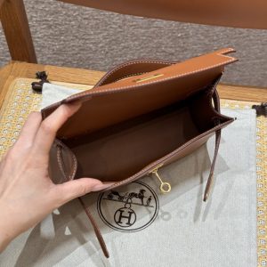 Replica Hermes Kelly Pochette Swift Brown - high-quality designer bag clone