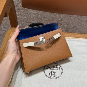 Replica Hermes Kelly Noir Blue Epsom - ultra-realistic fake designer tote