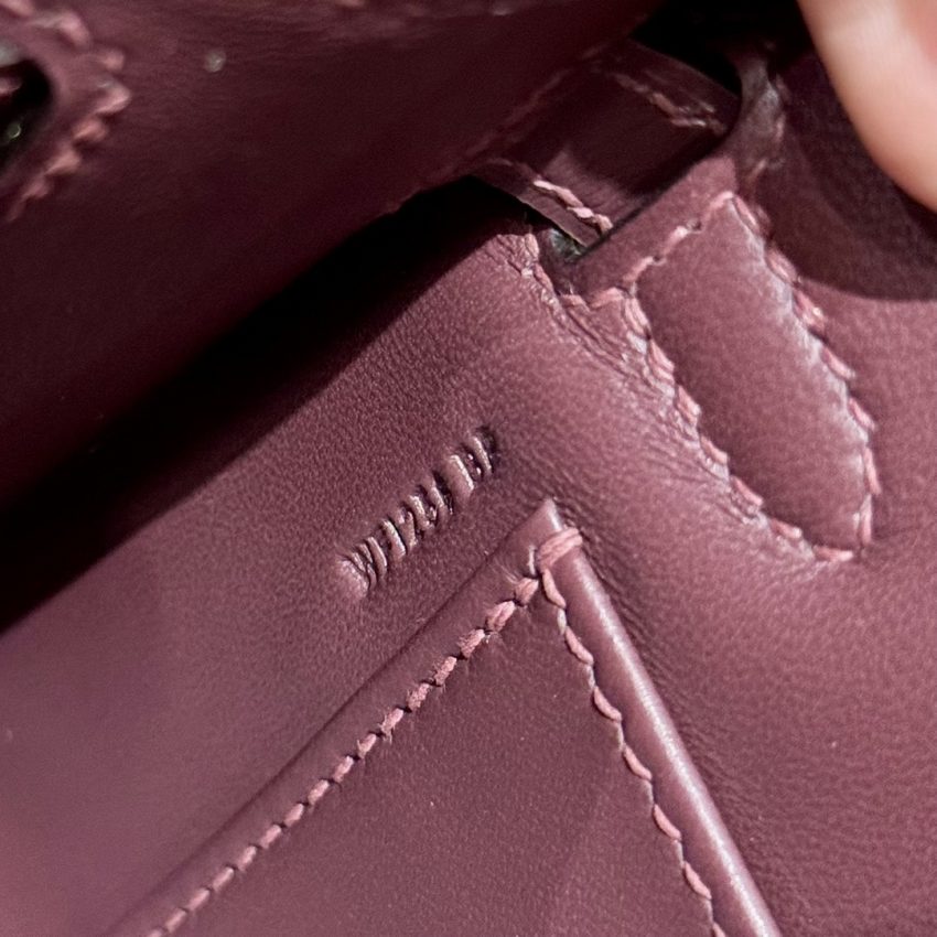 Replica Hermes Kelly Rouge Box Silver - realistic designer-inspired fake bag