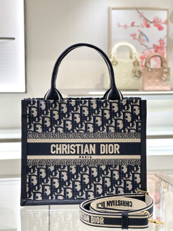 Replica Dior Tote Book CD Canvas&Leather - high-end fake designer purse