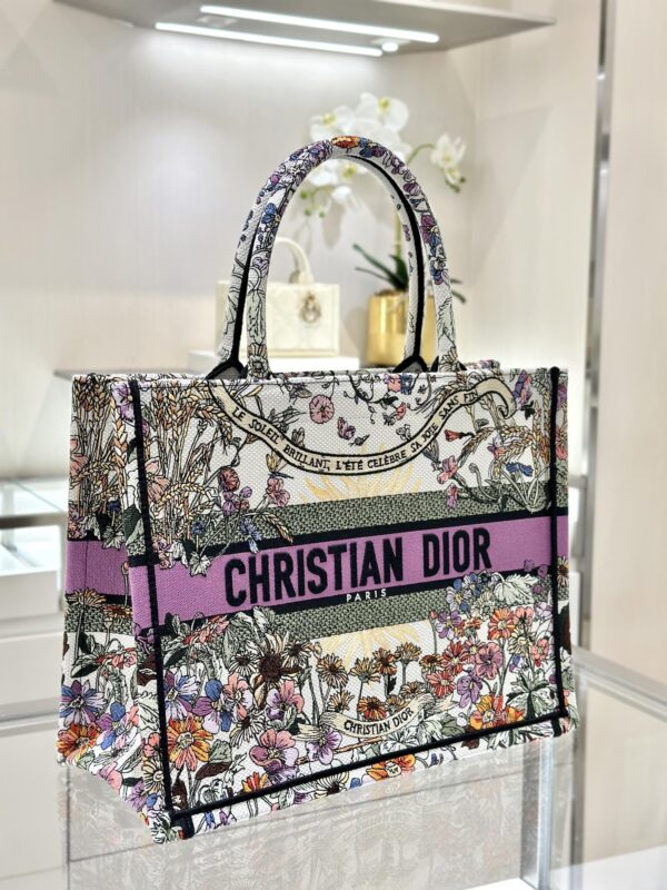 Replica Dior Tote Book Sunflower - top-tier luxury replica shoulder bag