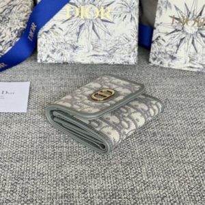 Replica Dior 30 Montaigne Wallet - top-tier luxury replica shoulder bag