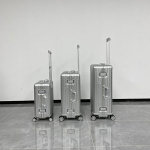 Replica Rimowa Original Suitcase Silver - best-selling designer handbag dupe