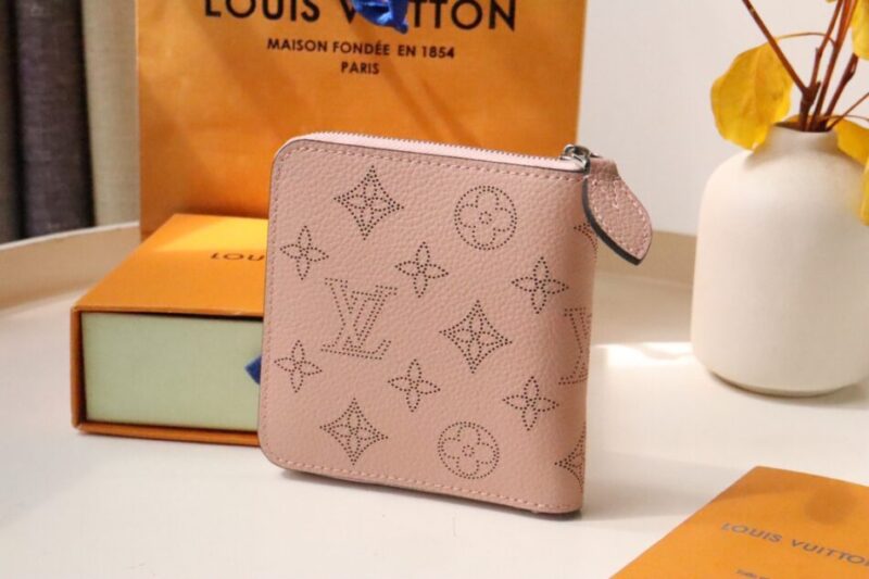 Replica Louis Vuitton Zipper Coin Purse Pink - realistic designer-inspired fake bag