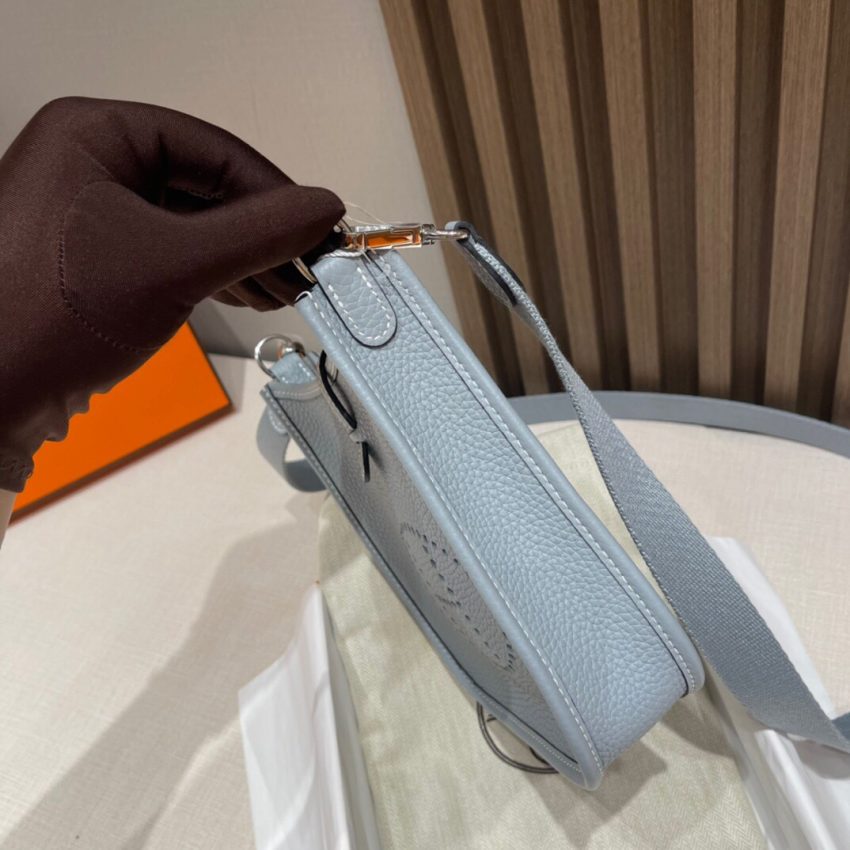 Replica Hermes Evelyne II TPM Linen BLue - premium 1:1 fake handbag model