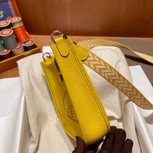 Replica Hermes Evelyne II TPM Yellow - elite superclone designer purse