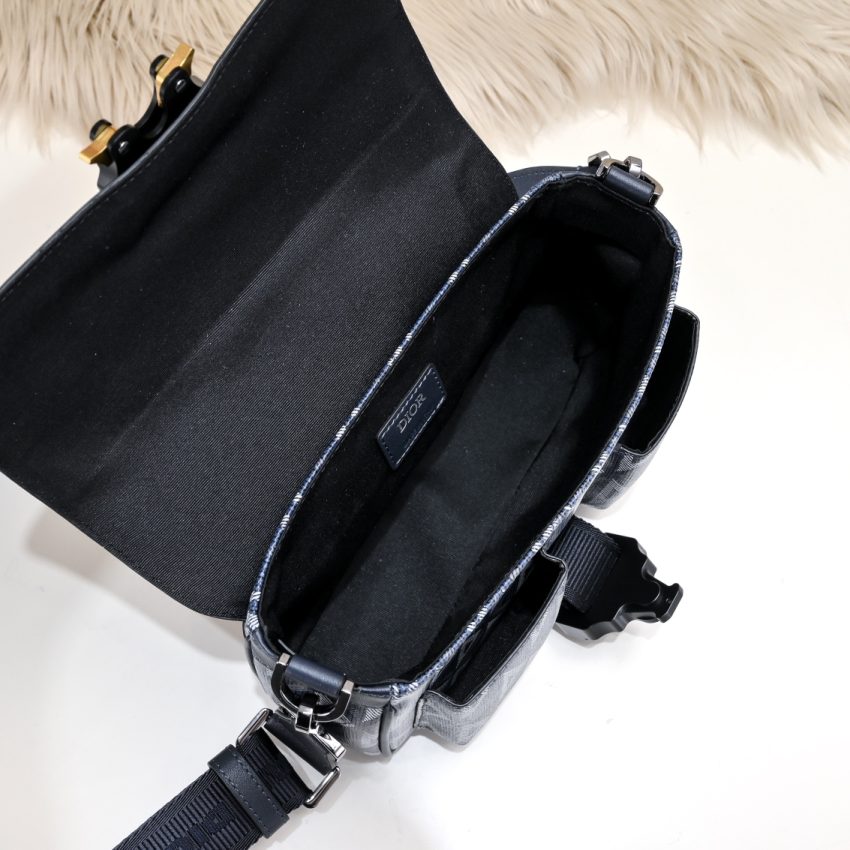 Replica Dior Hit the Road messenger bag black - high-quality designer bag clone