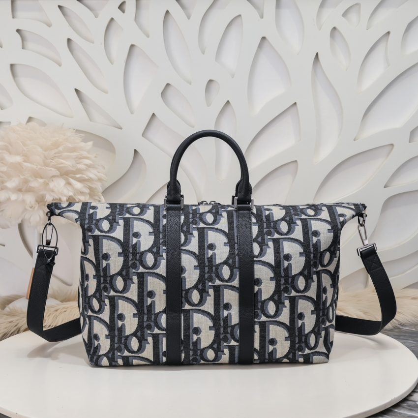 Replica Dior Weekender 40 - premium-grade designer purse dupe