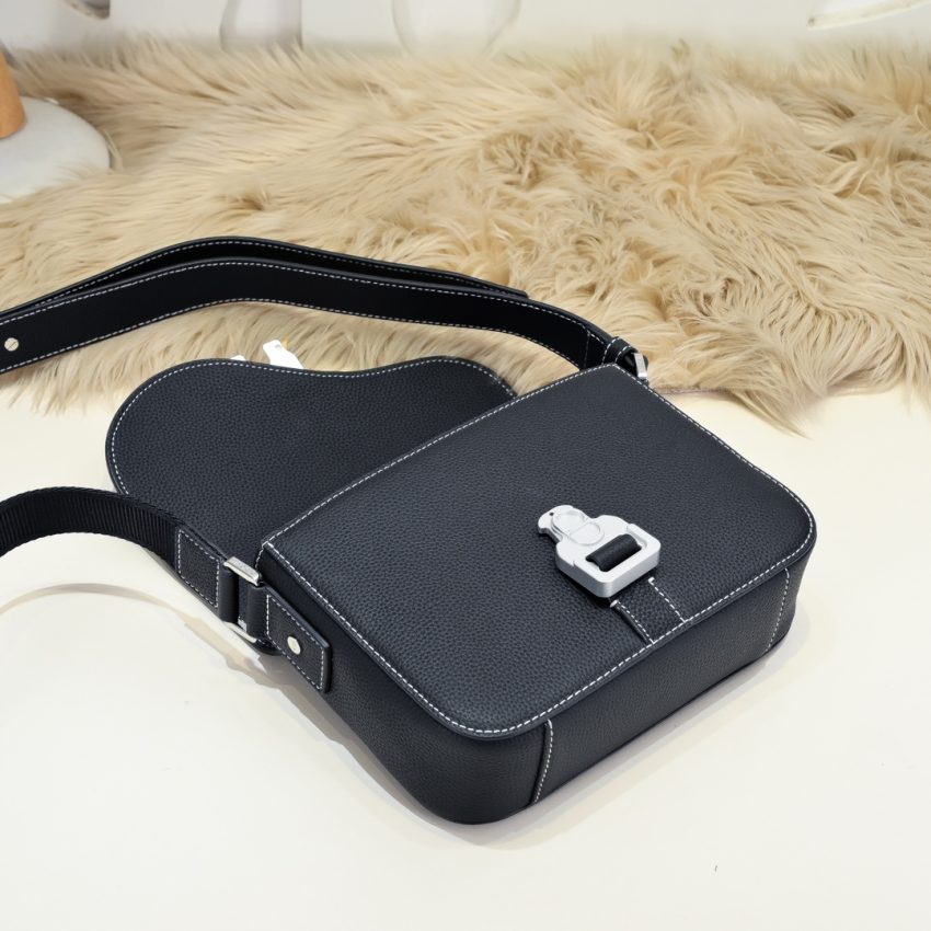 Replica Dior Saddle Messenger Bag Black - premium-grade designer purse dupe