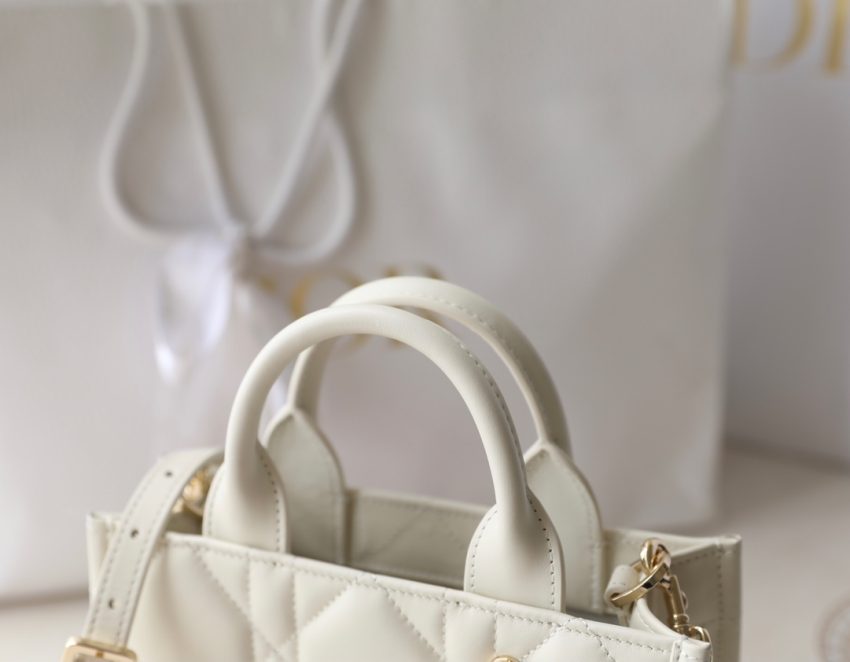 Replica Dior Tote Book Mini White - best-selling designer handbag dupe