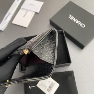 Replica Chanel Flap Wallet - realistic designer-inspired fake bag