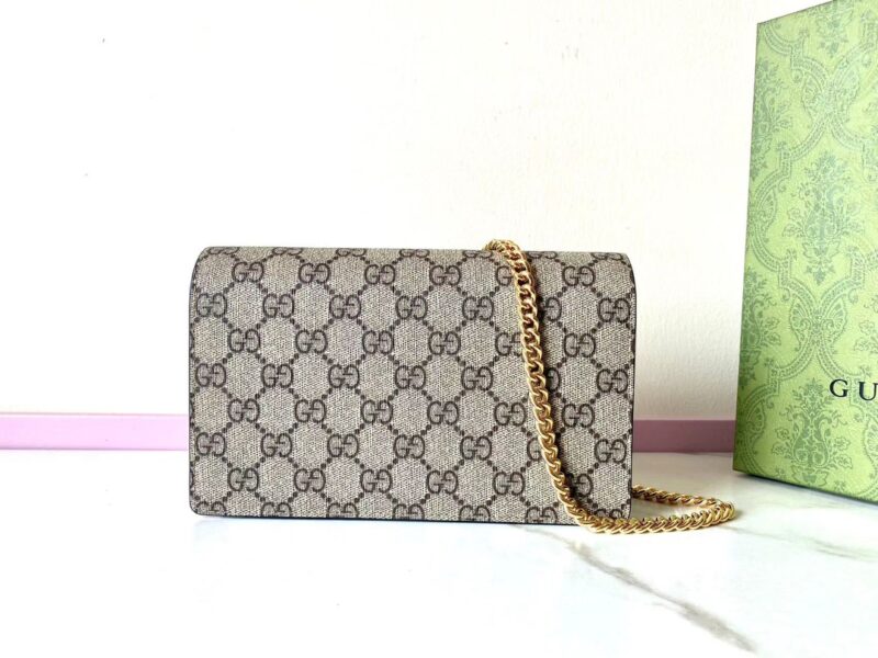 Replica Gucci GG Marmont Chain Bag White - premium-grade designer purse dupe