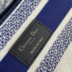 Replica Lady Dior D-Lite Blue Zodiac - authentic-look luxury purse replica