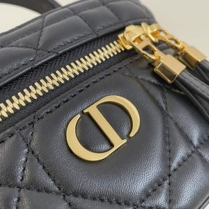 Replica Dior 30 Montaigne Vanity Black - authentic-look luxury purse replica