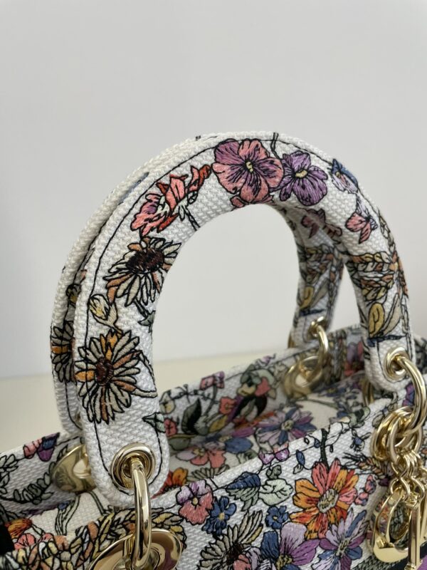 Replica Lady Dior D-Lite Purple Flowers - best-selling designer handbag dupe