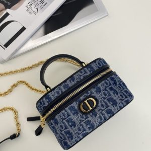 Replica Dior 30 Montaigne Vanity Denim Blue - realistic designer-inspired fake bag