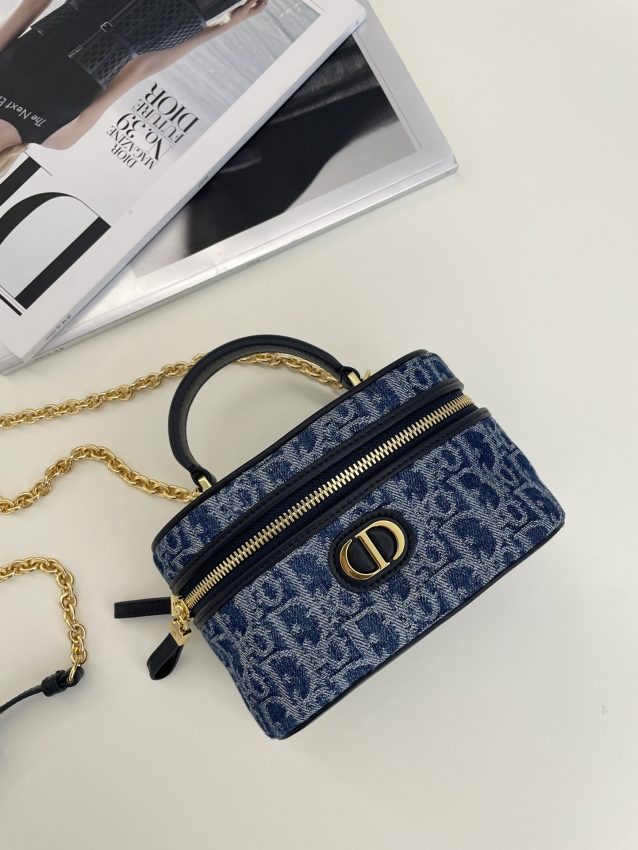 Replica Dior 30 Montaigne Vanity Denim Blue - realistic designer-inspired fake bag