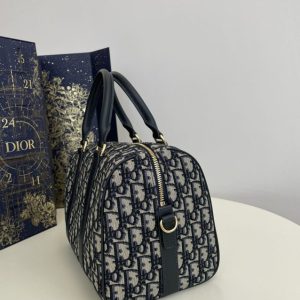 Replica Dior Groove - premium 1:1 fake handbag model