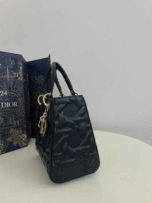 Replica Lady Dior Large Black New - authentic-look luxury purse replica