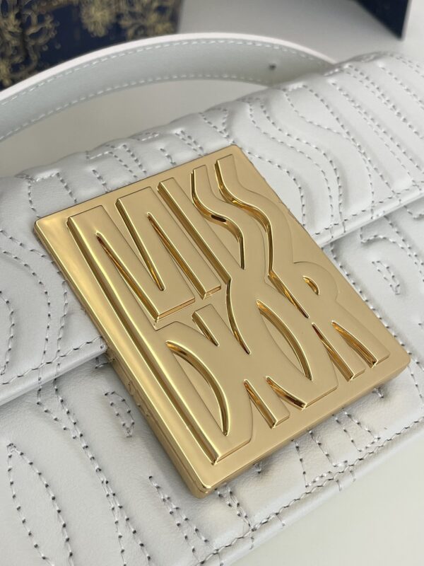 Replica Dior Miss Dior White - top-tier luxury replica shoulder bag