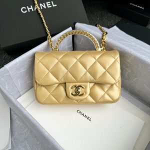 Replica CHANEL Classic Flap Handle - high-quality designer bag clone