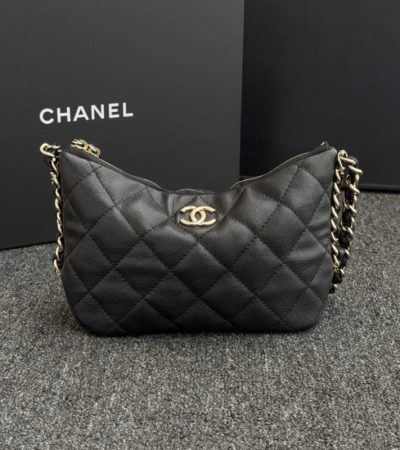 Replica CHANEL 24p Dumpling Bag Black - realistic designer-inspired fake bag