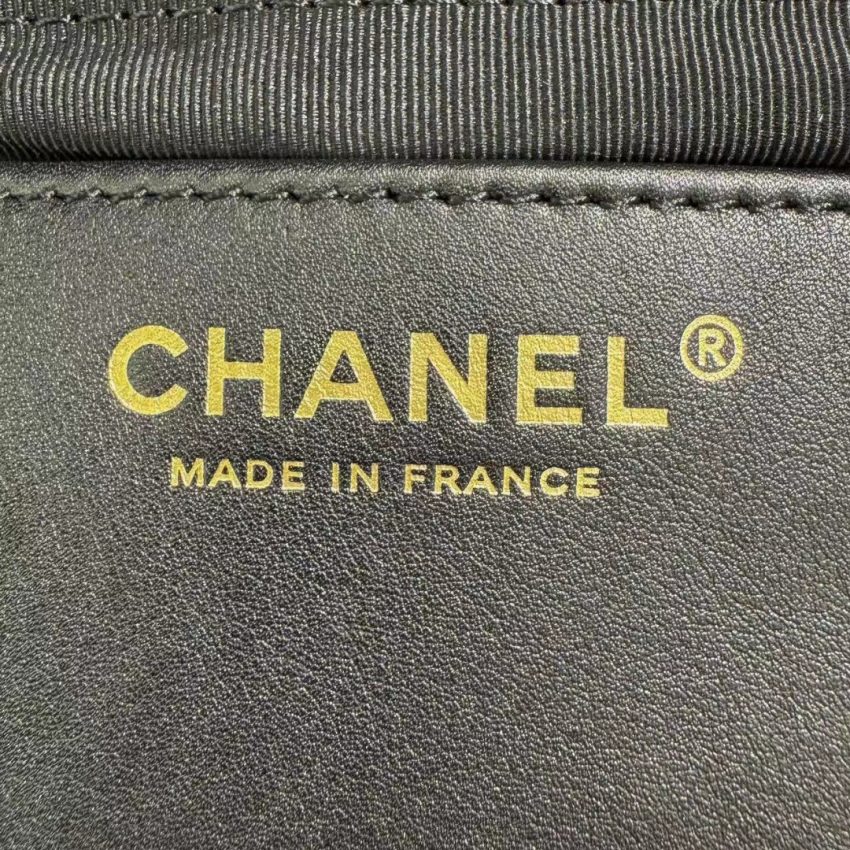 Replica CHANEL 23A Hobo Bag - authentic-look luxury purse replica