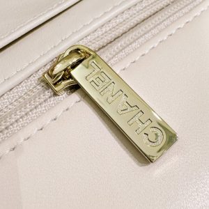 Replica CHANEL Classic Flap 20cm Beige - high-end fake designer purse