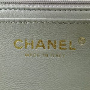 Replica CHANEL Classic Flap 20cm Gray - realistic designer-inspired fake bag