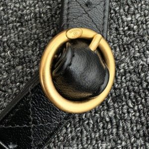 Replica CHANEL 24p Postman Bag Small Black - realistic designer-inspired fake bag