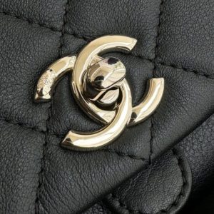 Replica CHANEL 23C Backpack Small Black - authentic-look luxury purse replica